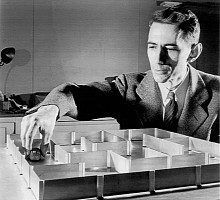 Claude Shannon(Click the thumbnail to see the original image)