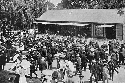 Tote House, Ellerslie 1905(Click the thumbnail to see the original image)