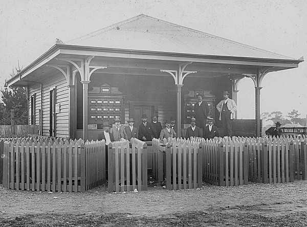 Tote House at Wanganui(Click the thumbnail to see the original image)